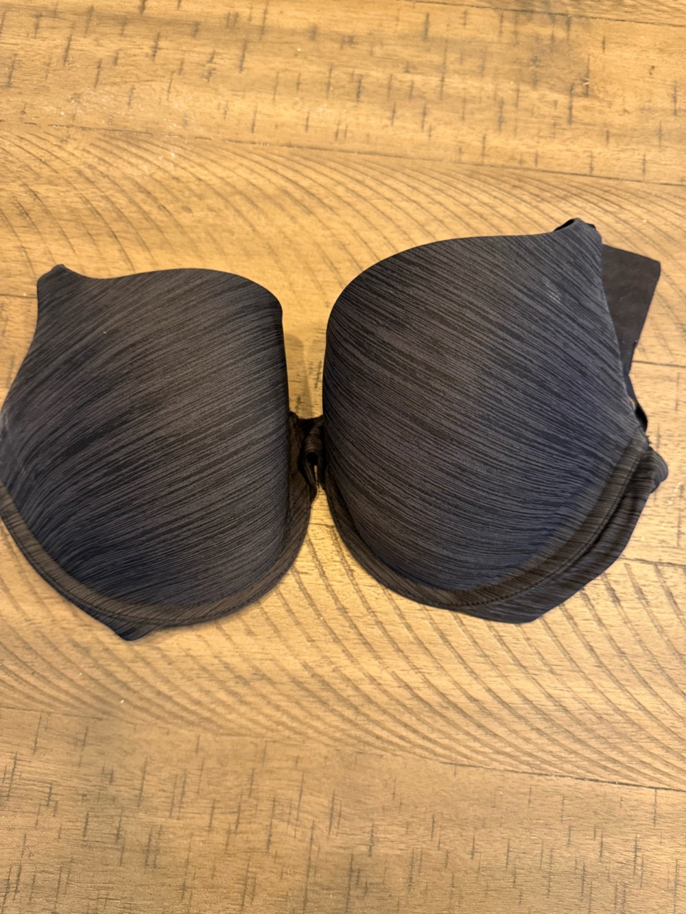 Victoria’s Secret Black Strapless Multi-Way Push Up Bra 34DD